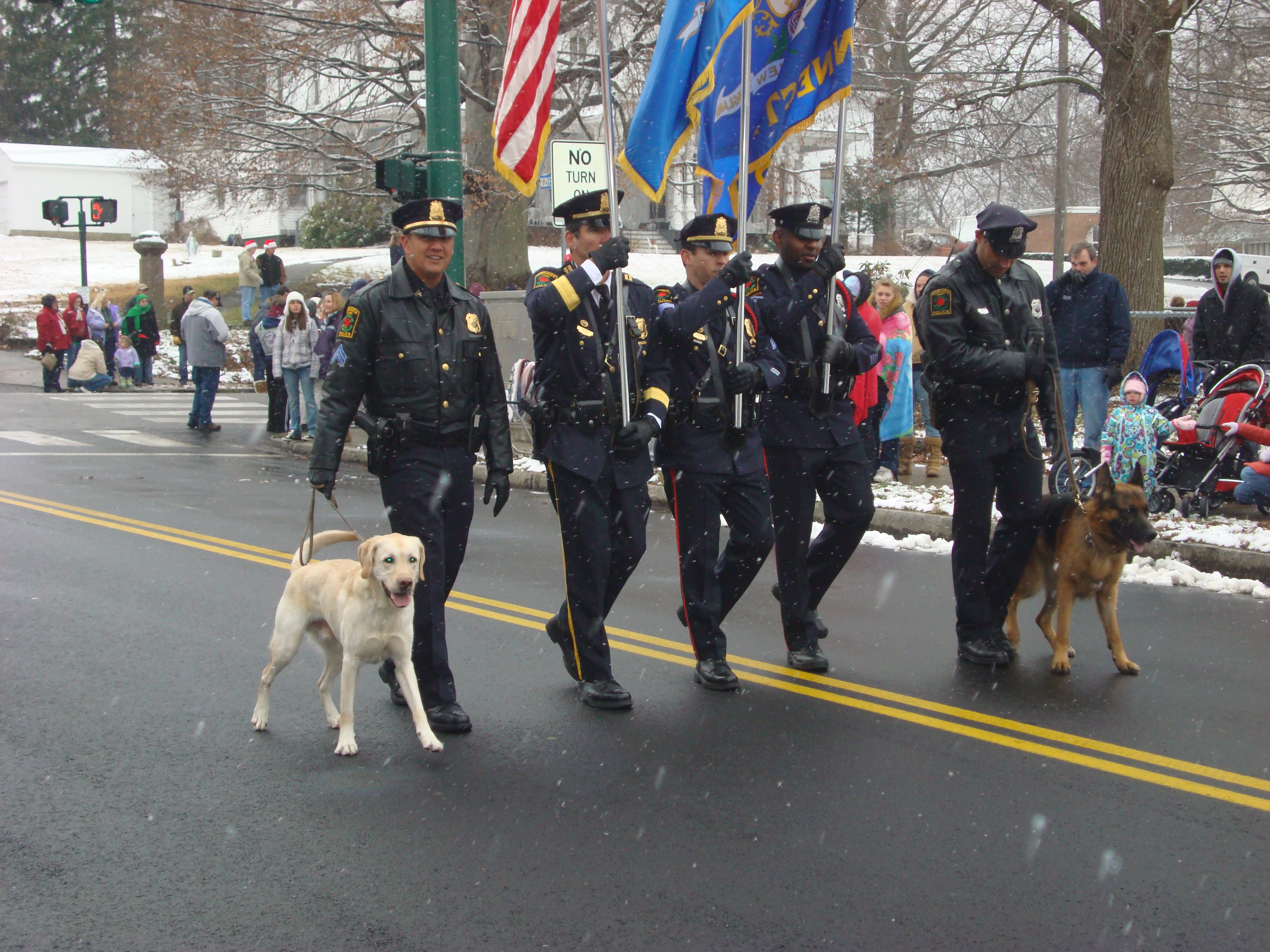 winterfest parade 12-7-2008 004